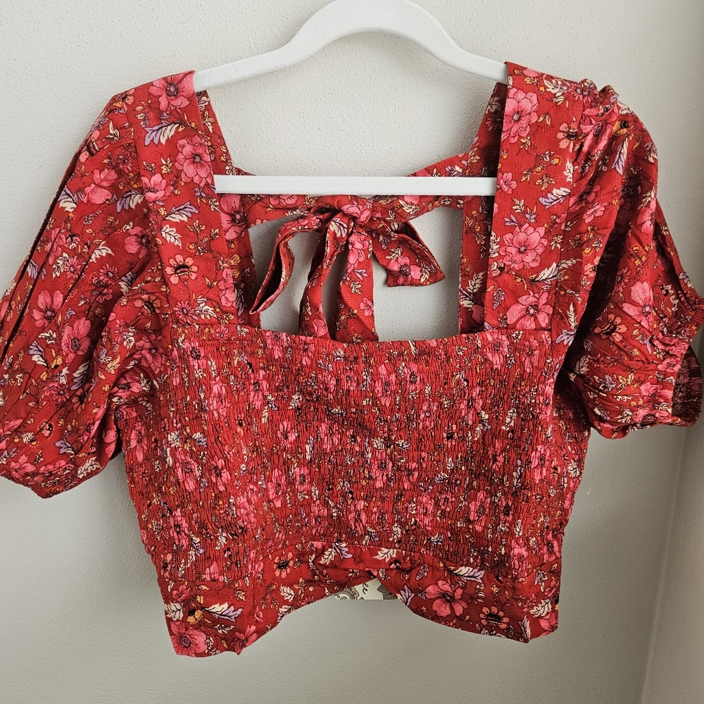 Band of the Free Crimson Pink Red Floral Smocked Cropped top NWT